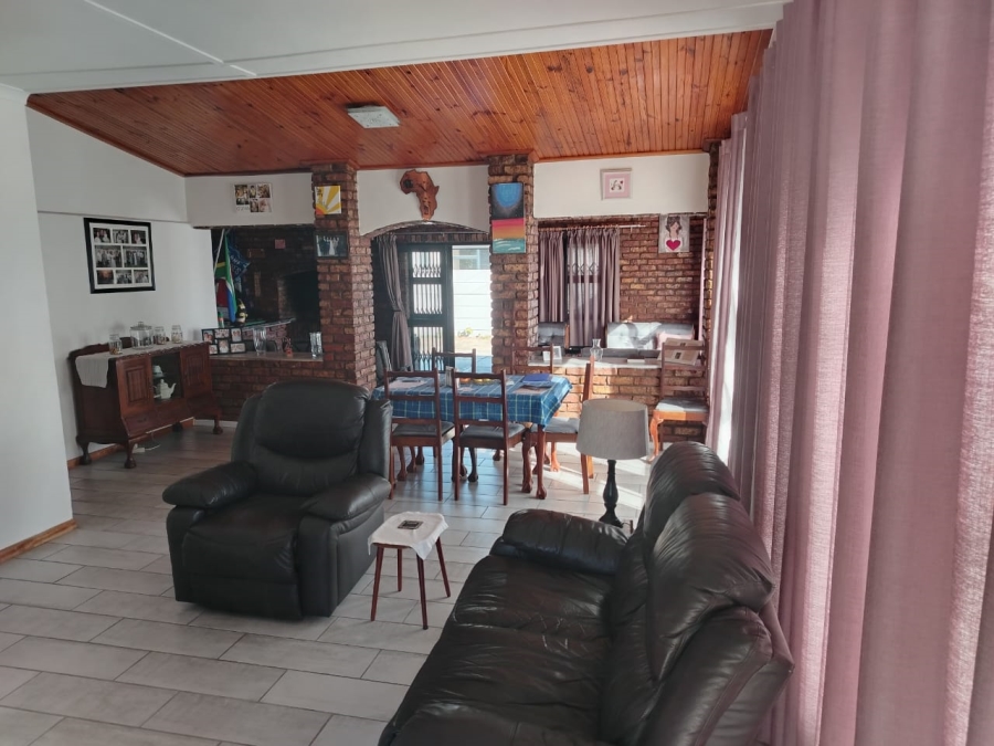 3 Bedroom Property for Sale in Retief Eastern Cape